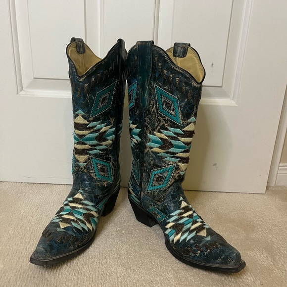 Corral blue cowboy boots! Size 9 1/2. Worn once! - Picture 3 of 5